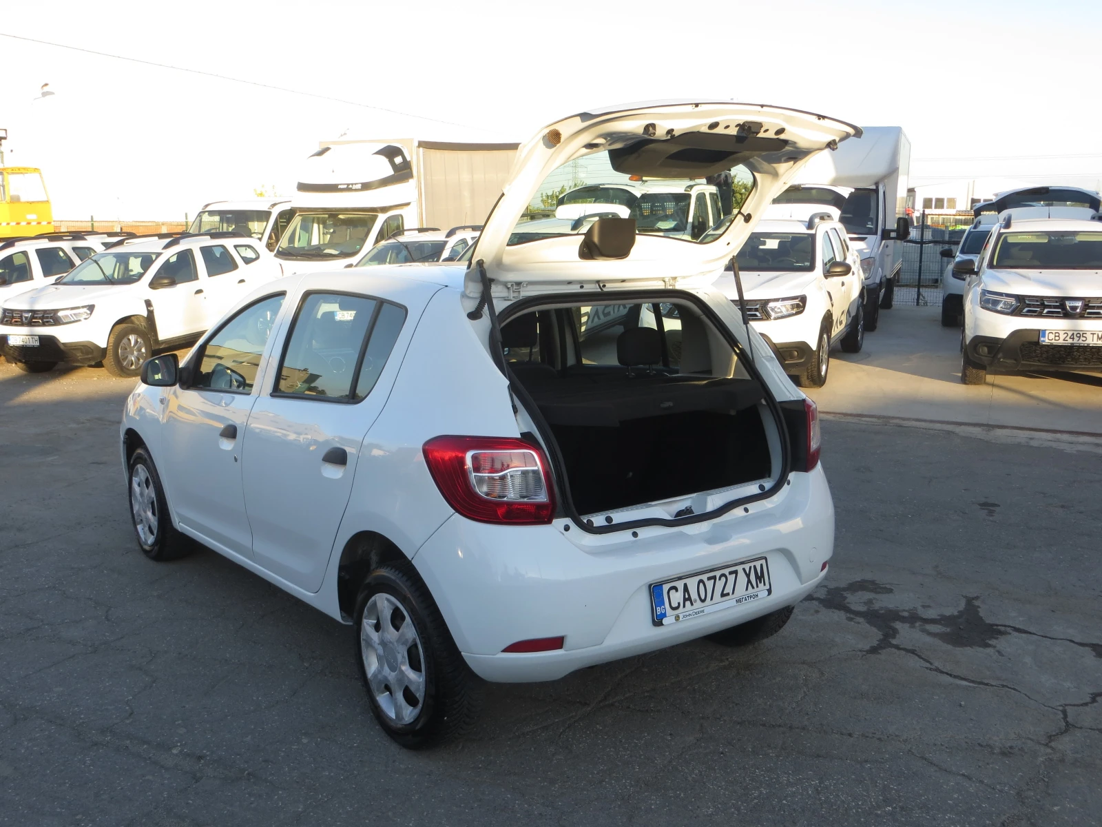 Dacia Sandero 1, 5 DCI N1, снимка 14 - Автомобили и джипове - 56311855