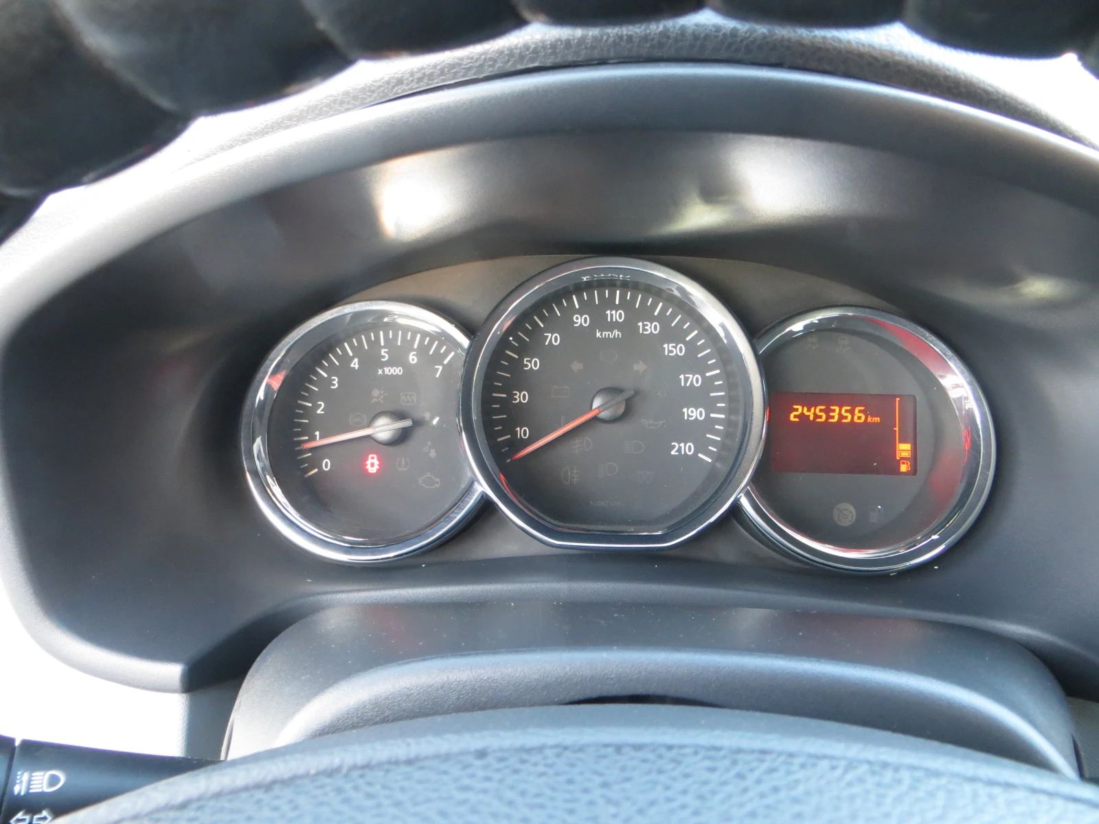 Dacia Sandero 1, 5 DCI N1, снимка 9 - Автомобили и джипове - 56311855