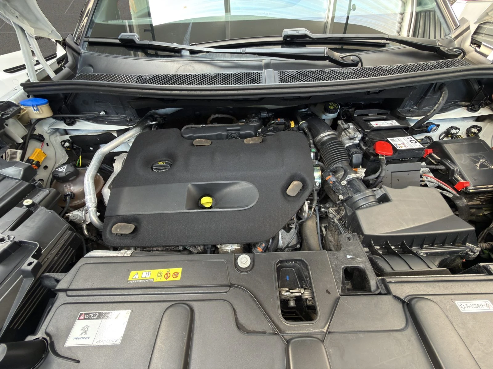 Peugeot 5008 GT 2.0 BlueHDi 180 S&S EAT8 EURO 6//KR100118 | Mobile.bg � ����������� 14