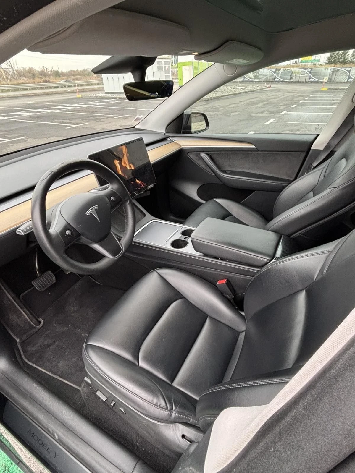 Tesla Model Y Франция / LFP /Ryzen/FSD/Термопомпа , снимка 6 - Автомобили и джипове - 56728641