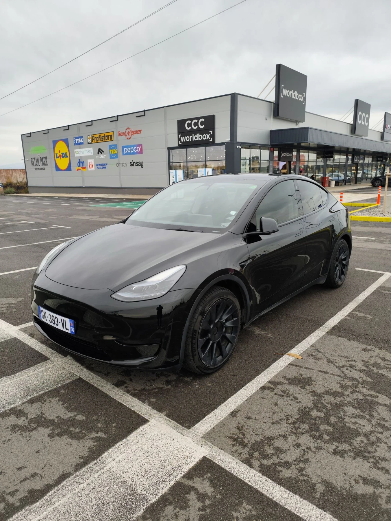 Tesla Model Y Франция / LFP /Ryzen/FSD/Термопомпа , снимка 3 - Автомобили и джипове - 56728641