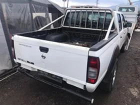 Nissan Navara 2.5di,NP300,4x4,Pickup,Ролбар, снимка 3
