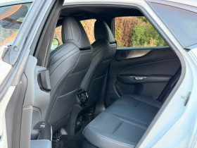Lexus NX 350h F-SPORT-AWD-KEYLES-ПОДГРЕВ-ОБДУХВАНЕ-360КАМЕРА-FUL, снимка 11