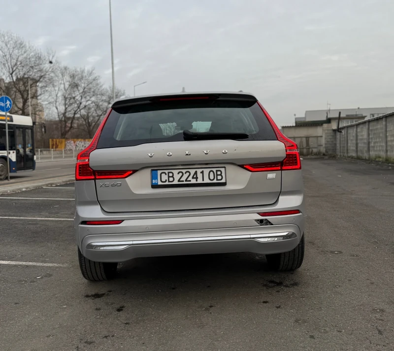 Volvo XC60 T8 455 hp plug in, снимка 5 - Автомобили и джипове - 53031142