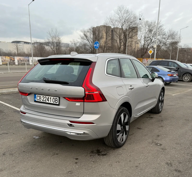 Volvo XC60 T8 455 hp plug in, снимка 6 - Автомобили и джипове - 53031142