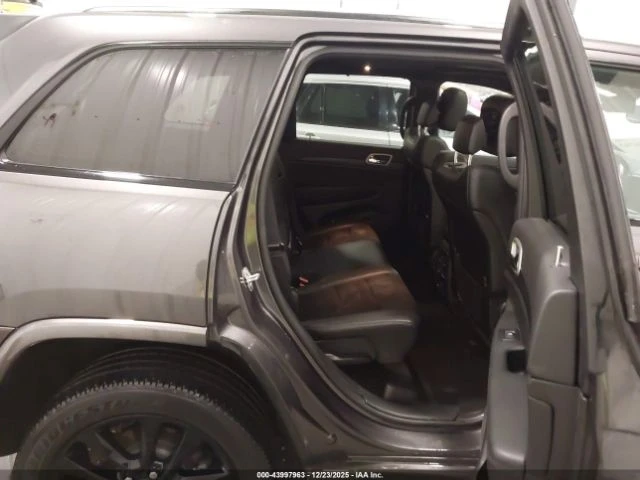 Jeep Grand cherokee ALTITUDE 4X4, снимка 8 - Автомобили и джипове - 53189494