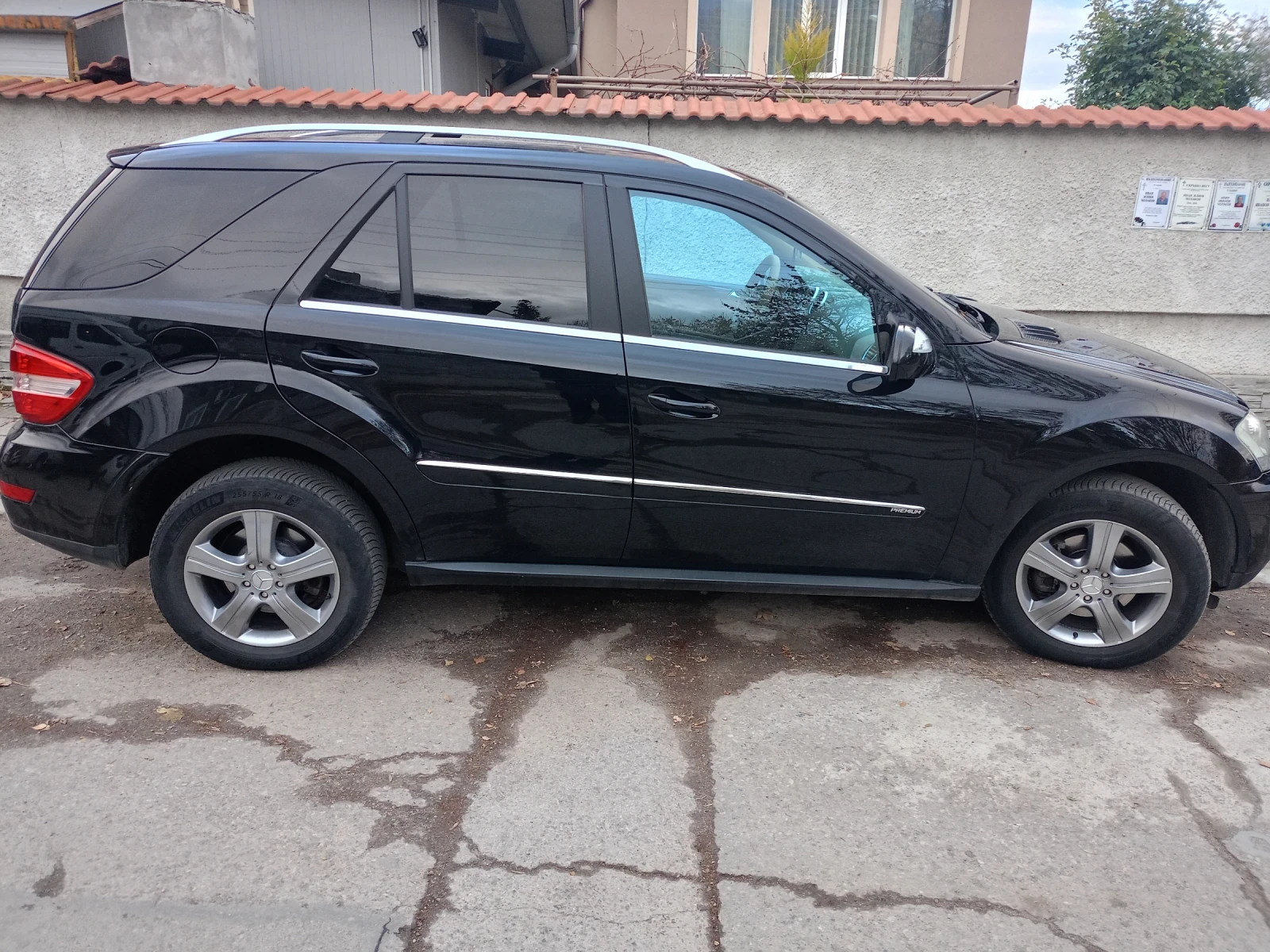 Mercedes-Benz ML 350  - изображение 4