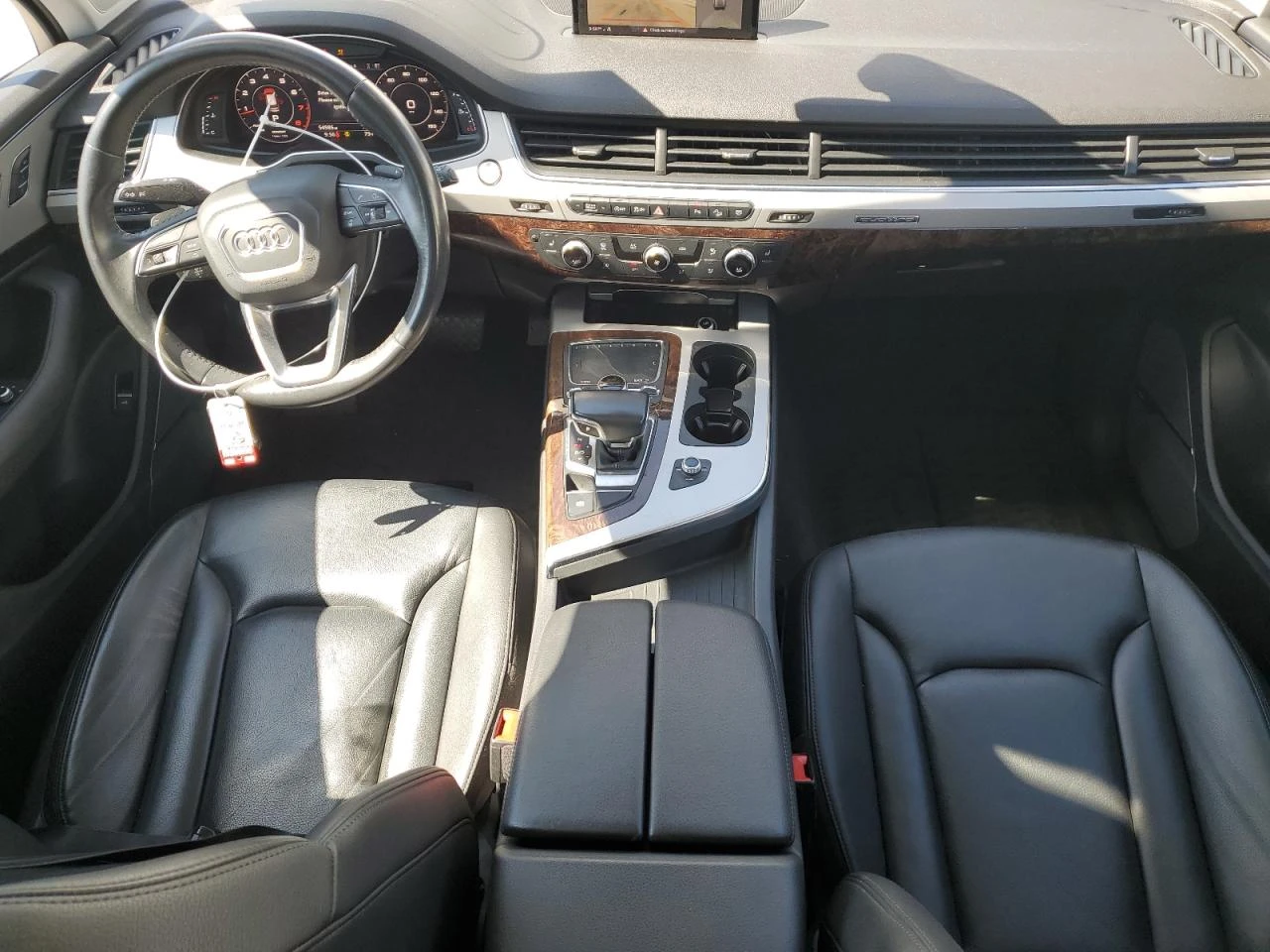 Audi Q7 PREMIUM PLUS* QUATTRO* BOSE* 7 МЕСТНА* КЛИП НА МОТ - изображение 8
