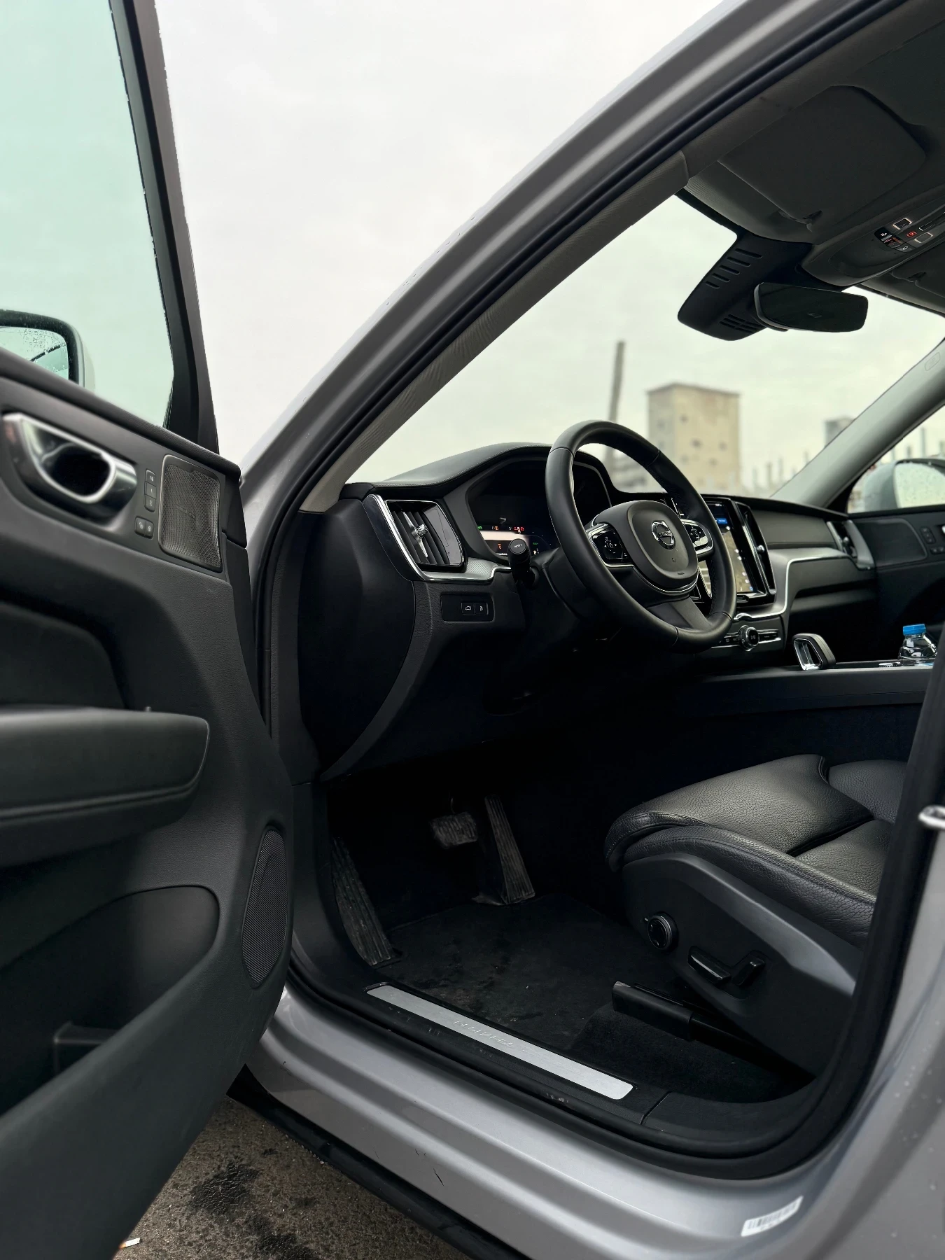 Volvo XC60 T8 455 hp plug in | Mobile.bg � ����������� 12