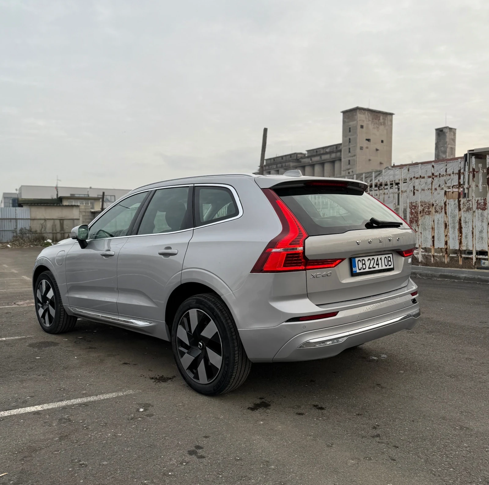Volvo XC60 T8 455 hp plug in | Mobile.bg � ����������� 4