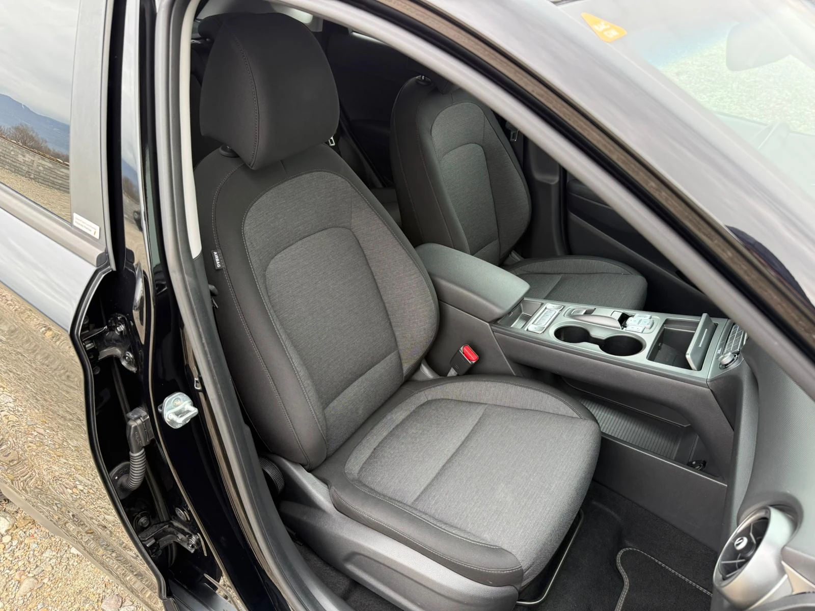 Hyundai Kona 64kWh/Face/13000km/����������/�������/HUD/������ | Mobile.bg � ����������� 12