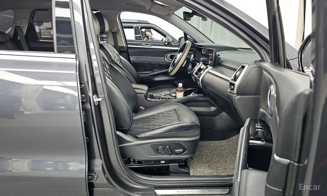 Kia Sorento 2.2D Signature 4x4* 360 CAM* DISTRONIC* ОБДУХВАНЕ*, снимка 7 - Автомобили и джипове - 54712672