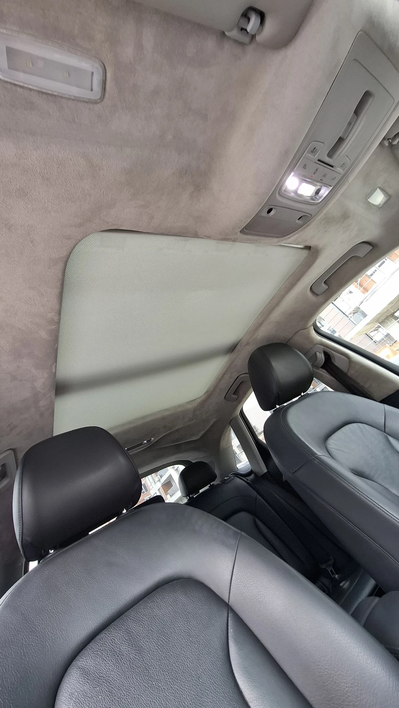 Audi Q3 2.0 TFSI, снимка 8 - Автомобили и джипове - 55061060