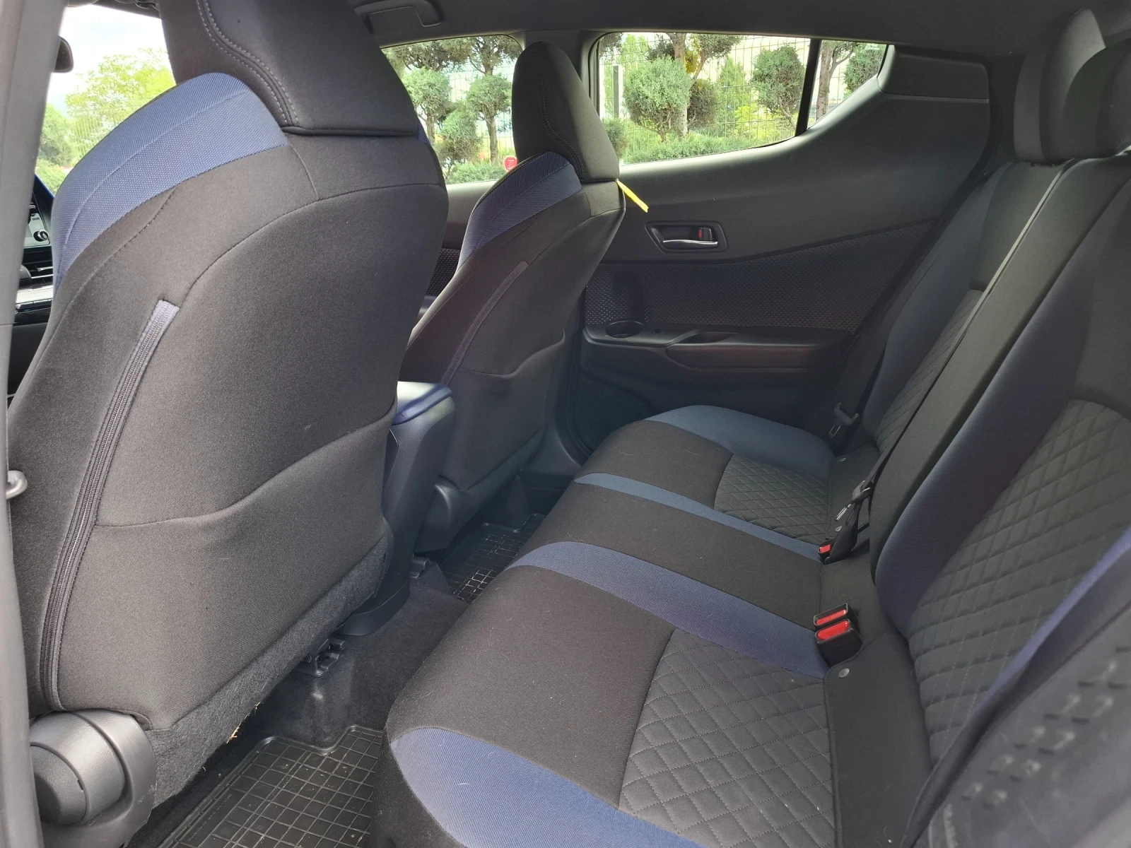 Toyota C-HR 2.0i чист бензин , снимка 6 - Автомобили и джипове - 55078097
