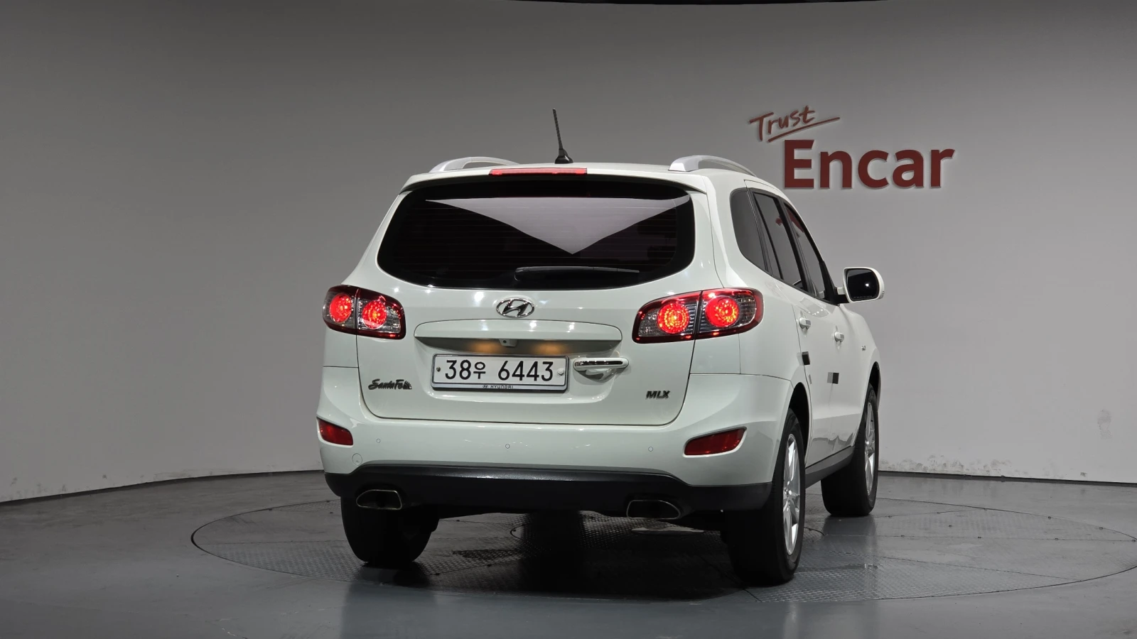 Hyundai Santa fe 2.0 Luxury* КРАЙНА ЦЕНА, снимка 4 - Автомобили и джипове - 55496103