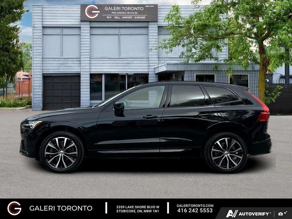 Volvo XC60 B6 Plus Dark Theme, снимка 8 - Автомобили и джипове - 56202737