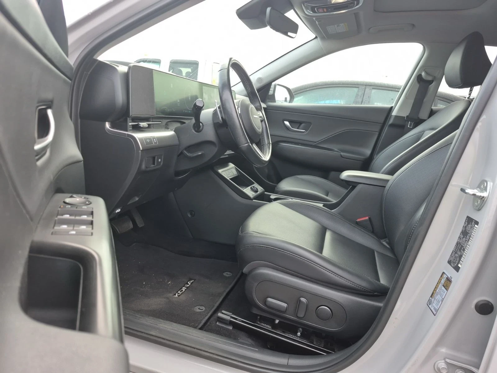 Hyundai Kona ULTIMATE* 360* Шибидах* Обдух* HUD* Blind Spot* , снимка 10 - Автомобили и джипове - 56255955