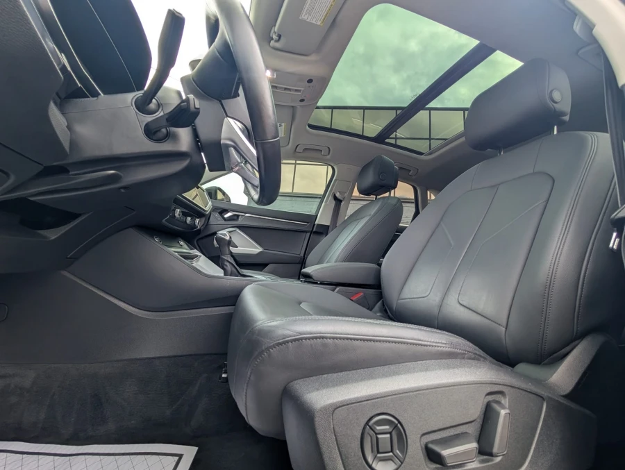 Audi Q3, снимка 5 - Автомобили и джипове - 56518197