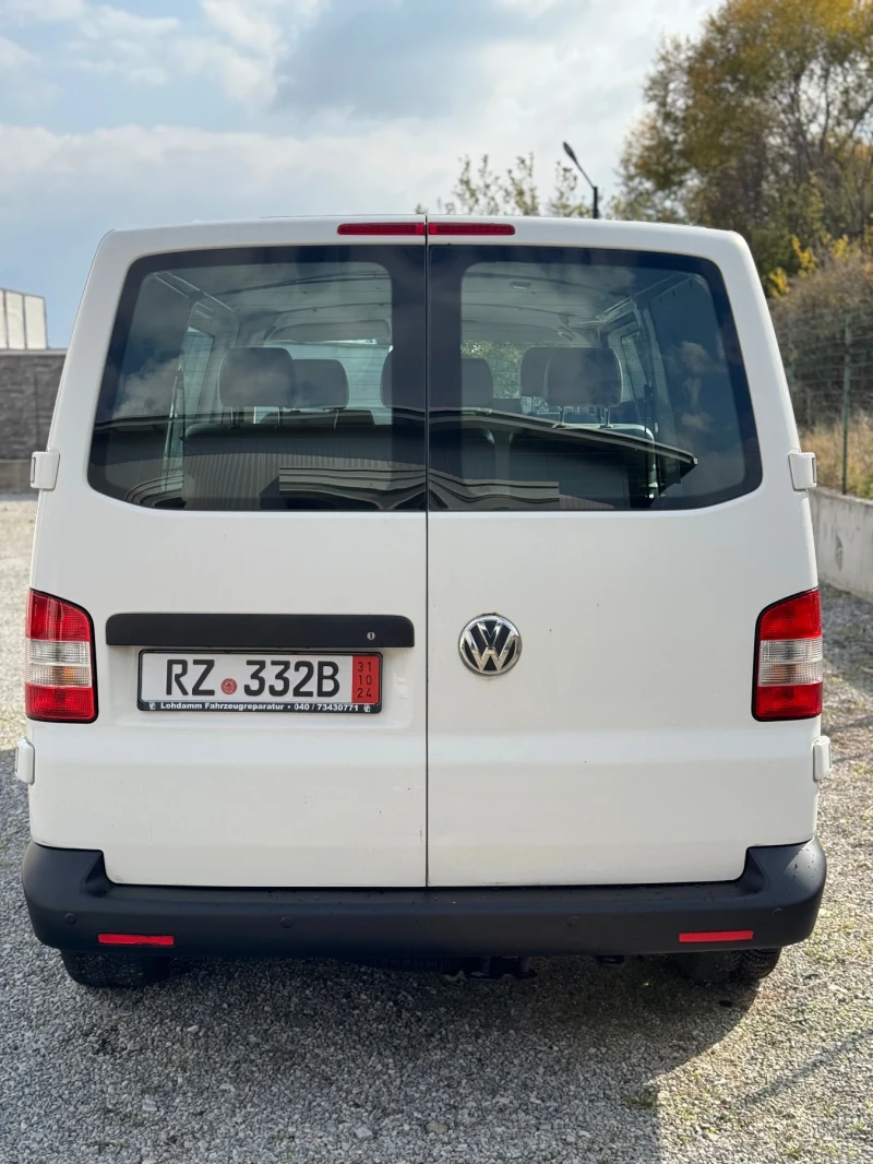 VW T5, снимка 5 - Бусове и автобуси - 47776126