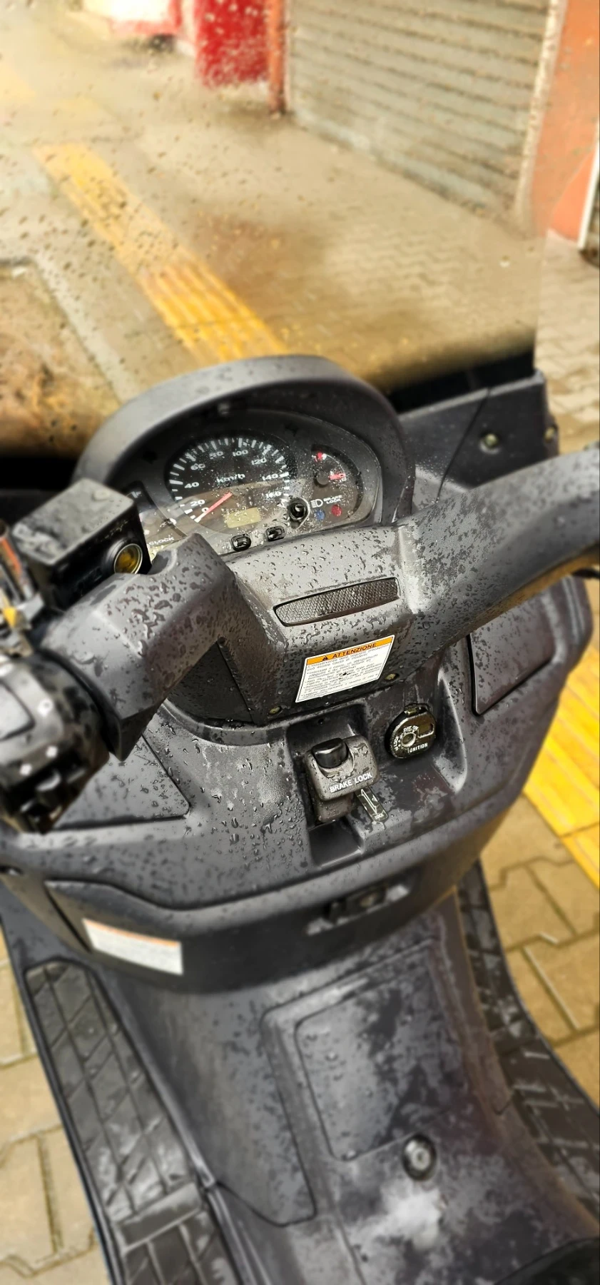 Suzuki Burgman AN400 - изображение 9
