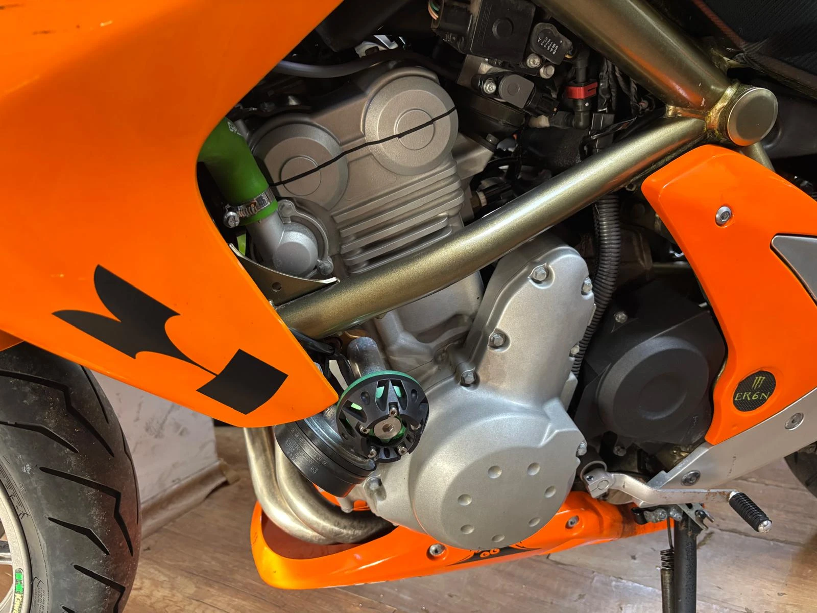 Kawasaki ER 6n Full - изображение 3