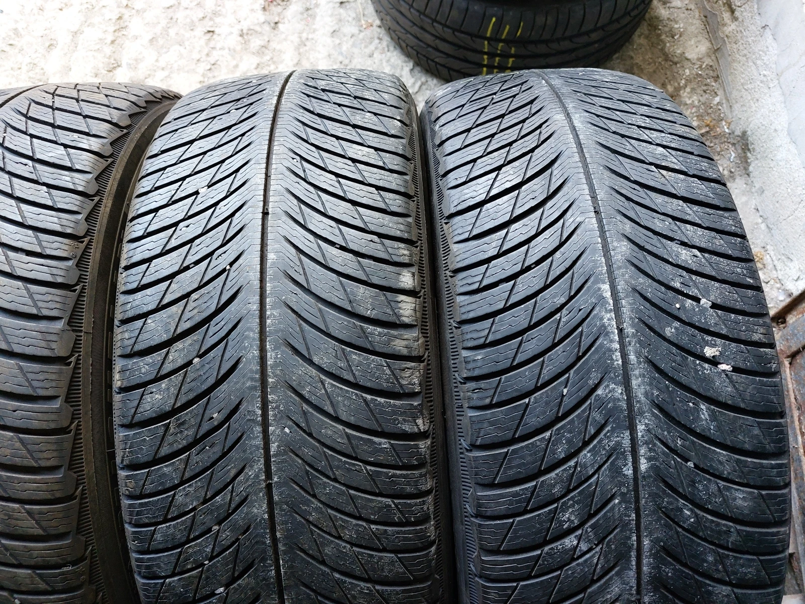  235/50R19 | Mobile.bg   3