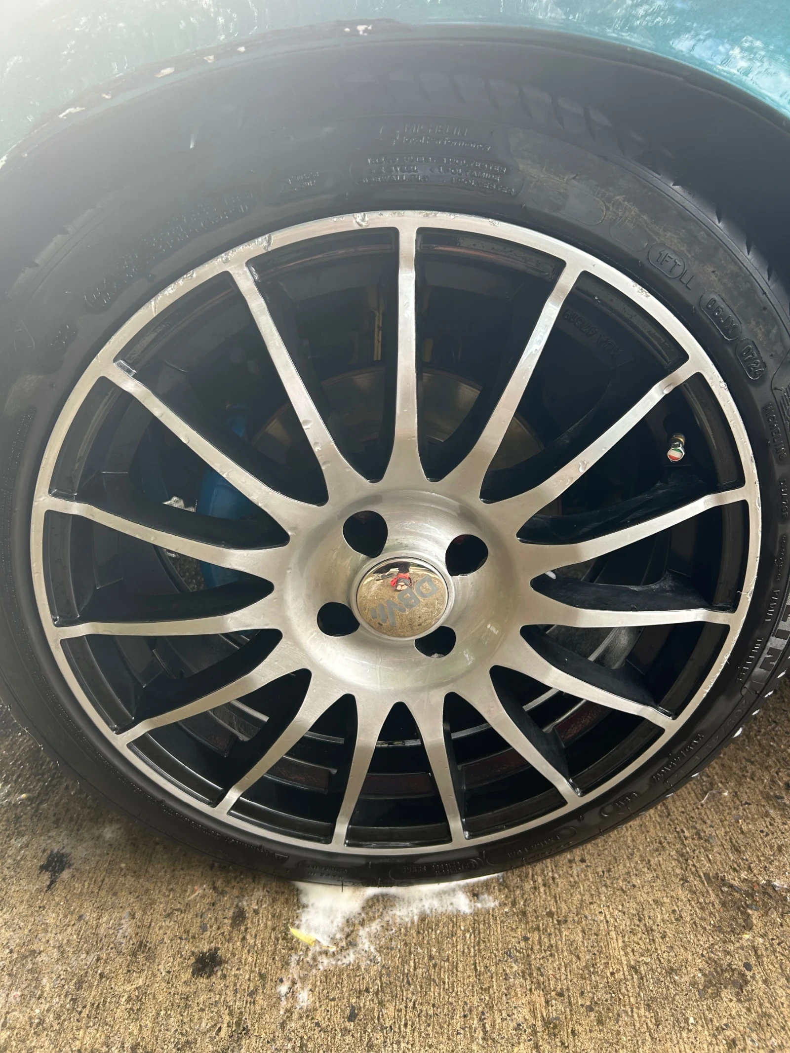 Гуми с джанти Michelin 205/45R17, снимка 2 - Гуми и джанти - 55778600