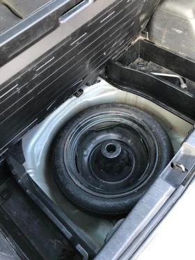 Toyota Yaris 1.0i, снимка 12