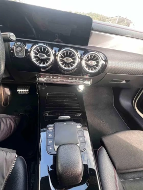 Mercedes-Benz CLA 200, снимка 7