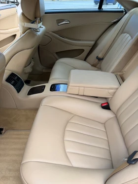 Mercedes-Benz CLS 320 Оригинален AMG пакет, снимка 11