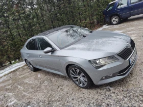 Skoda Superb Laurin & Klement, 190 HP, 4x4, сервизна история, снимка 8