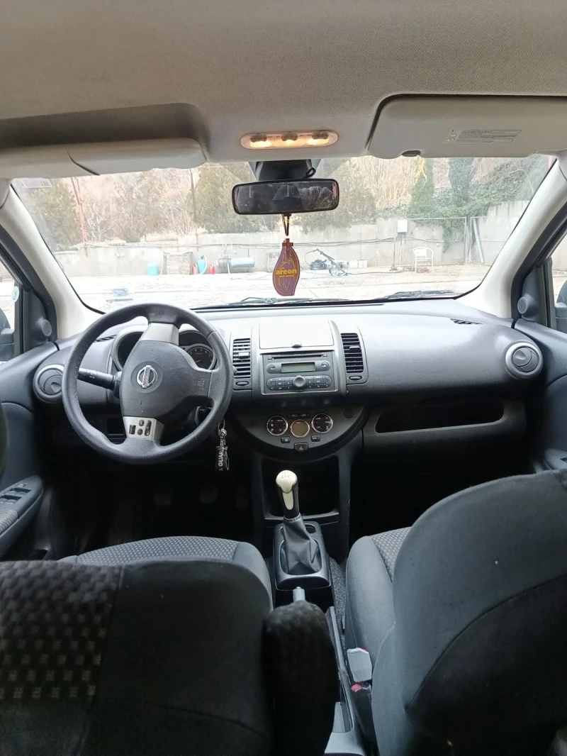 Nissan Note 1.4i, снимка 8 - Автомобили и джипове - 48431612