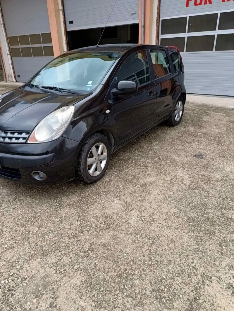 Nissan Note 1.4i, снимка 1 - Автомобили и джипове - 48431612