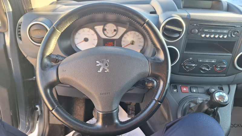 Peugeot Partner, снимка 7 - Автомобили и джипове - 48550225