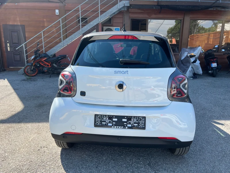 Smart Forfour EQ JBL LED Панорама Навигация Facelift , снимка 6 - Автомобили и джипове - 50540427