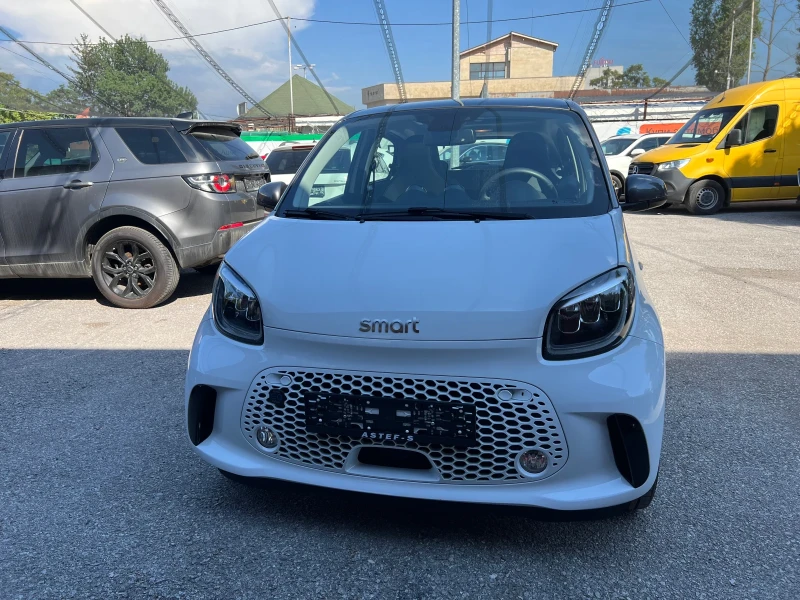 Smart Forfour EQ JBL LED Панорама Навигация Facelift , снимка 2 - Автомобили и джипове - 50540427