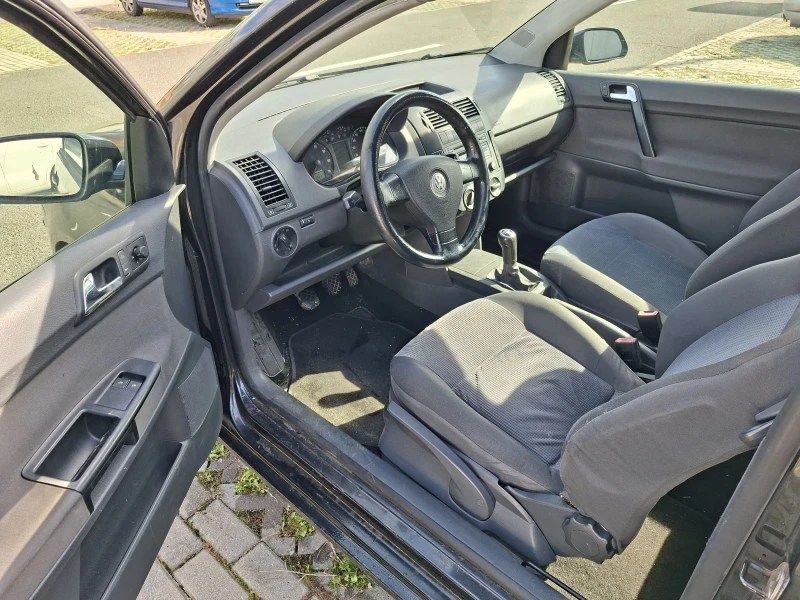VW Polo, снимка 14 - Автомобили и джипове - 52131935