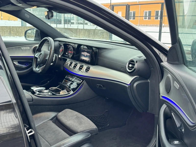 Mercedes-Benz E 220 d AMG* 9GTRON* 360cam* Ambient, снимка 11 - Автомобили и джипове - 53132326