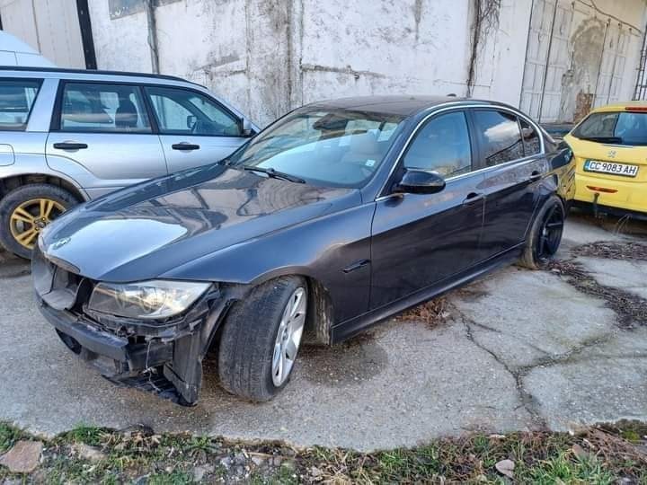 BMW 330, снимка 7 - Автомобили и джипове - 45035428