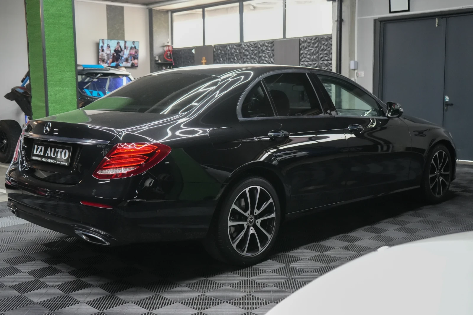 Mercedes-Benz E 220 E220/DIGITAL/LIZING/2019 - изображение 10