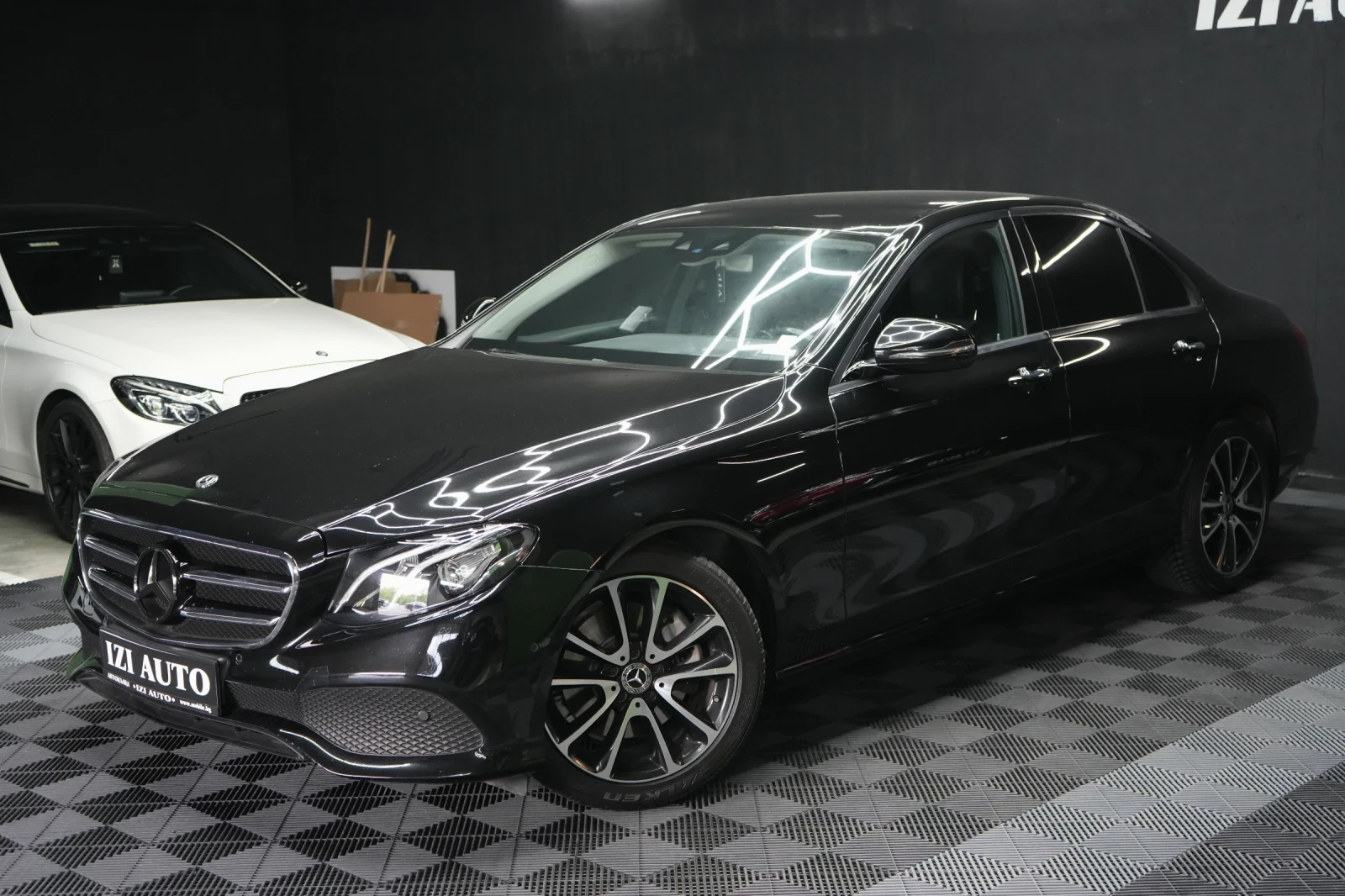 Mercedes-Benz E 220 E220/DIGITAL/LIZING/2019 - изображение 3