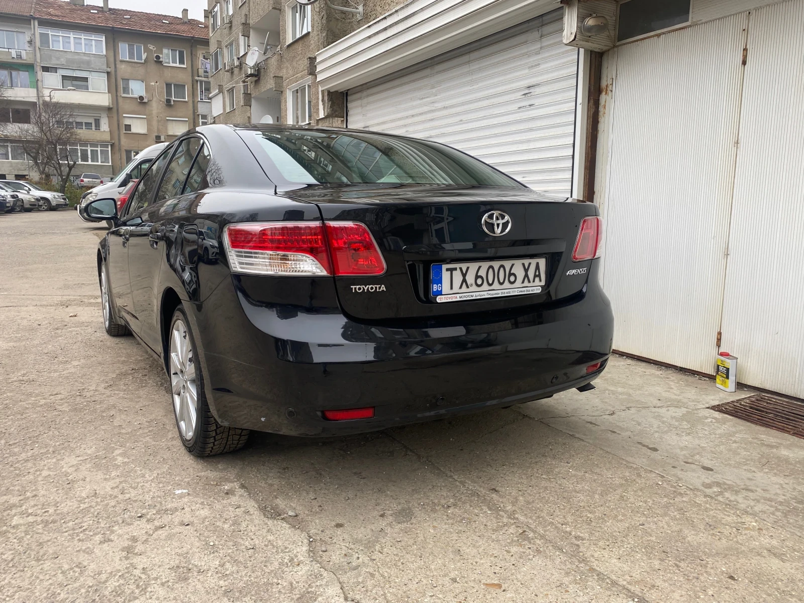 Toyota Avensis ПЪРВИ СОБСТВЕНИК D4-D 150 к.с - изображение 4