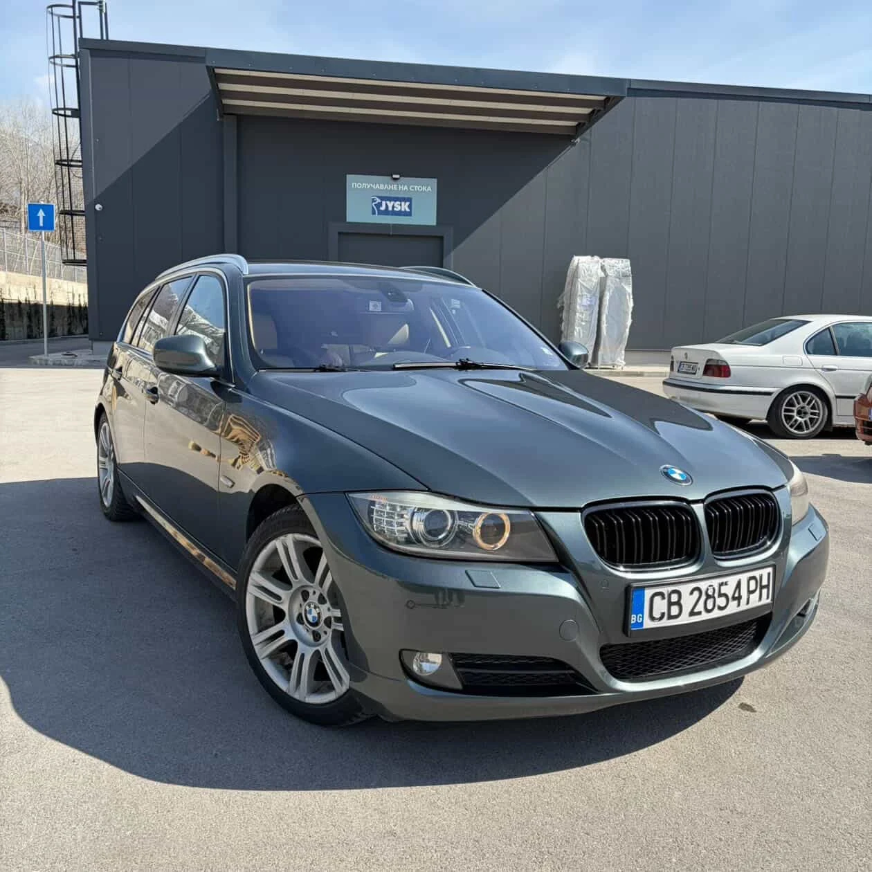 BMW 330 E91 LCI RWD