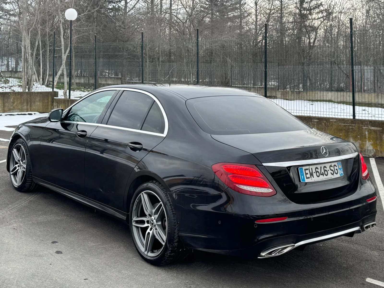 Mercedes-Benz E 220 d AMG* 9GTRON* 360cam* Ambient - изображение 8