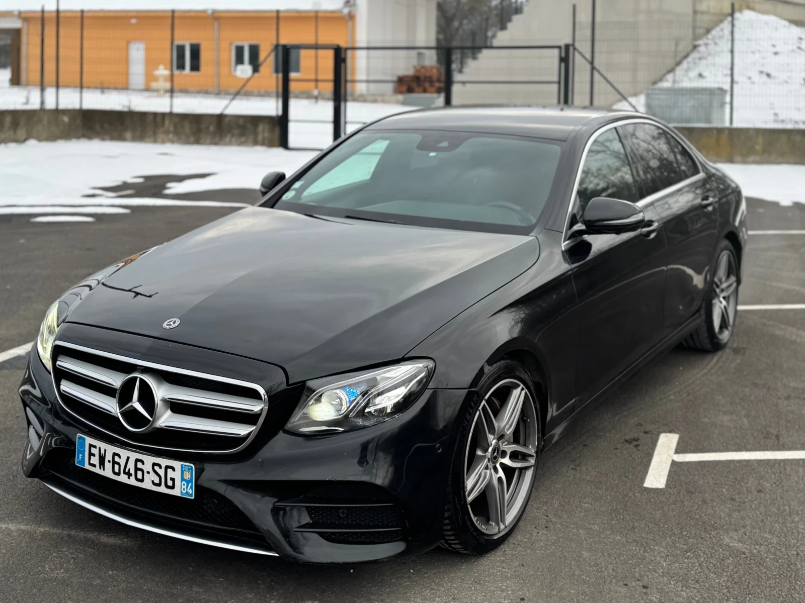 Mercedes-Benz E 220 d AMG* 9GTRON* 360cam* Ambient | Mobile.bg � ����������� 1