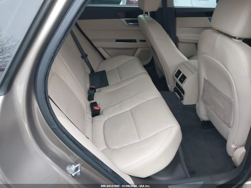 Jaguar Xf 3.0L V-6 DI, DOHC, VVT, SUPERCHARGER, 340HP All - изображение 8