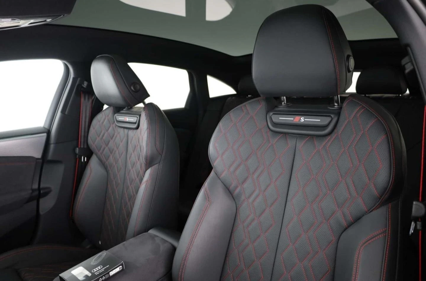 Audi S6 E-TRON/SPORTBACK/EDITION ONE/B&O/PANO/360/HEAD UP/ - изображение 6