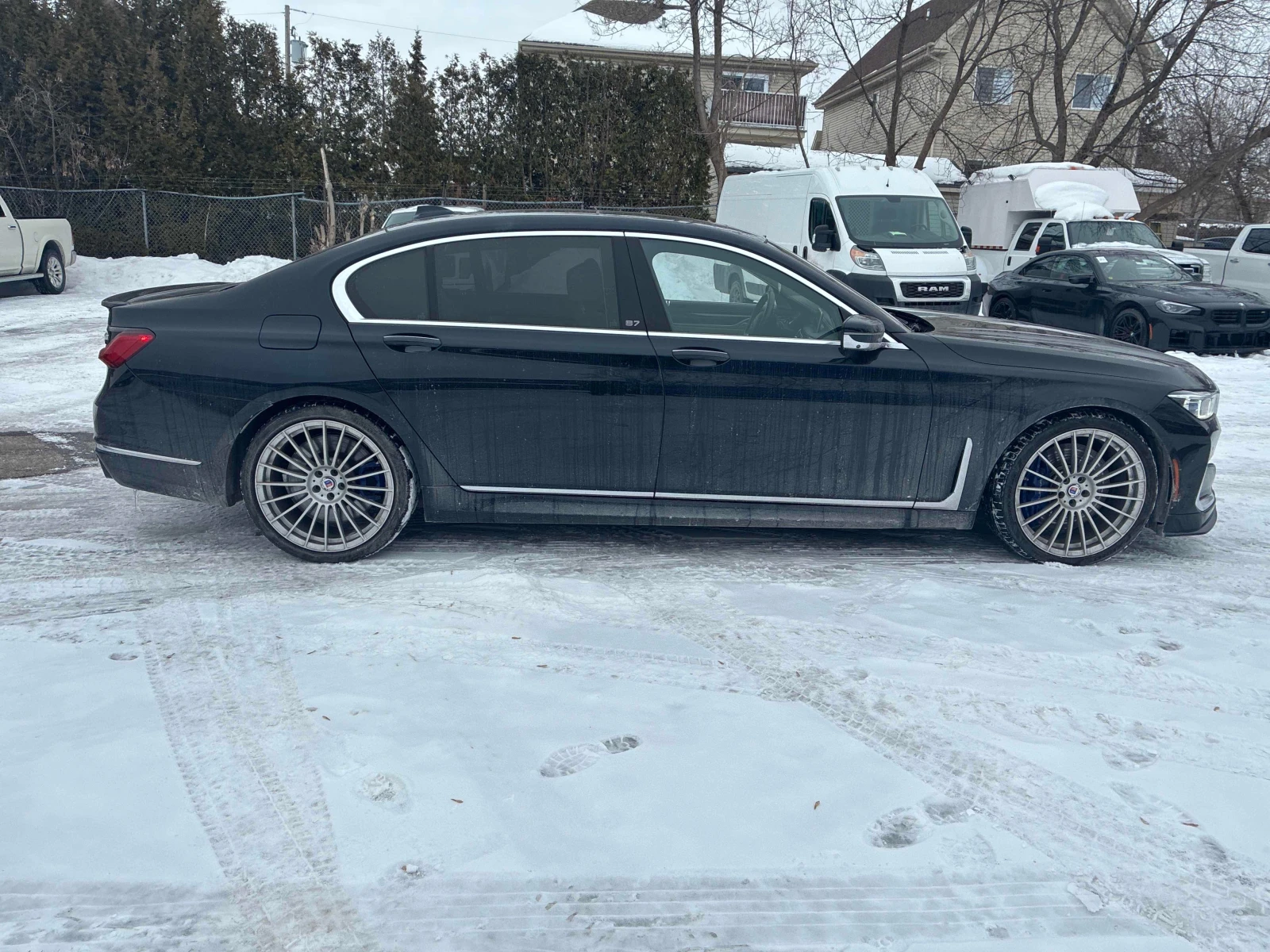 BMW 750 ALPINA B7 xDrive Sedan  CARFAX | Mobile.bg � ����������� 3