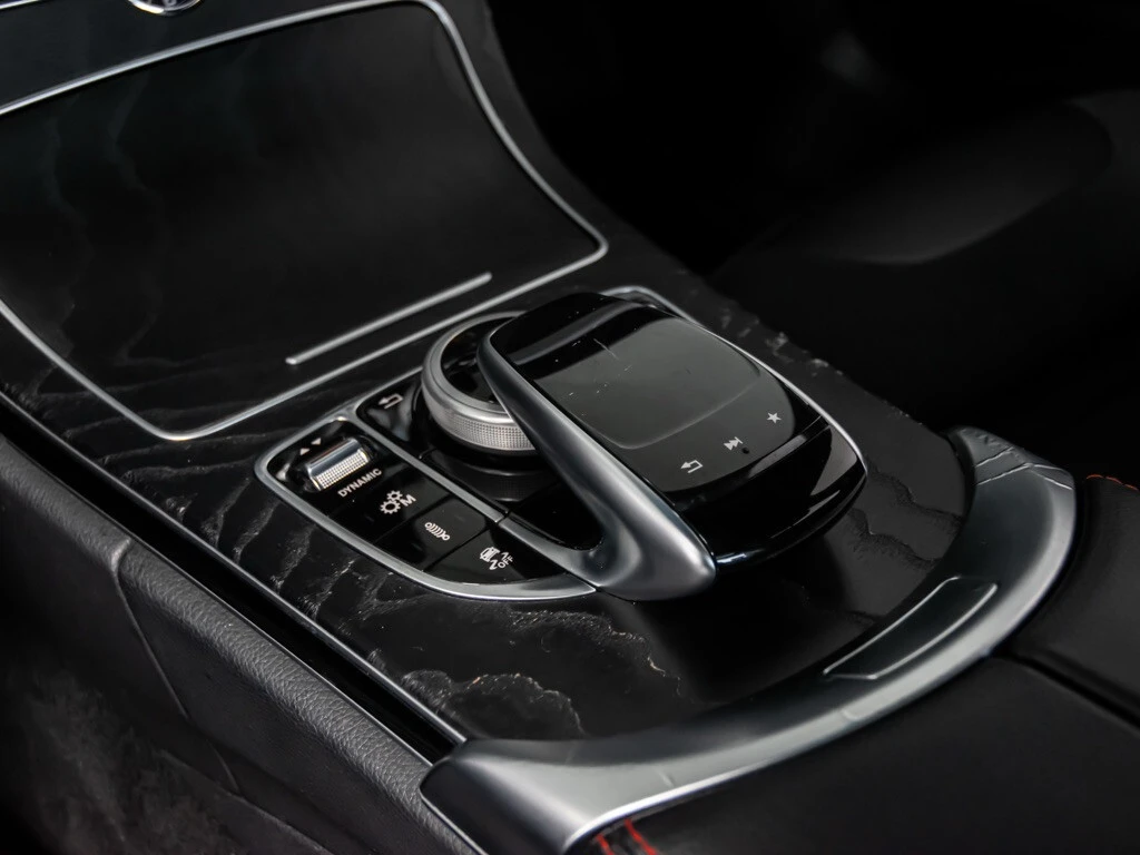 Mercedes-Benz C 43 AMG  | PREMIUM PACK | Burmester | Цена до България | , снимка 15 - Автомобили и джипове - 53949236