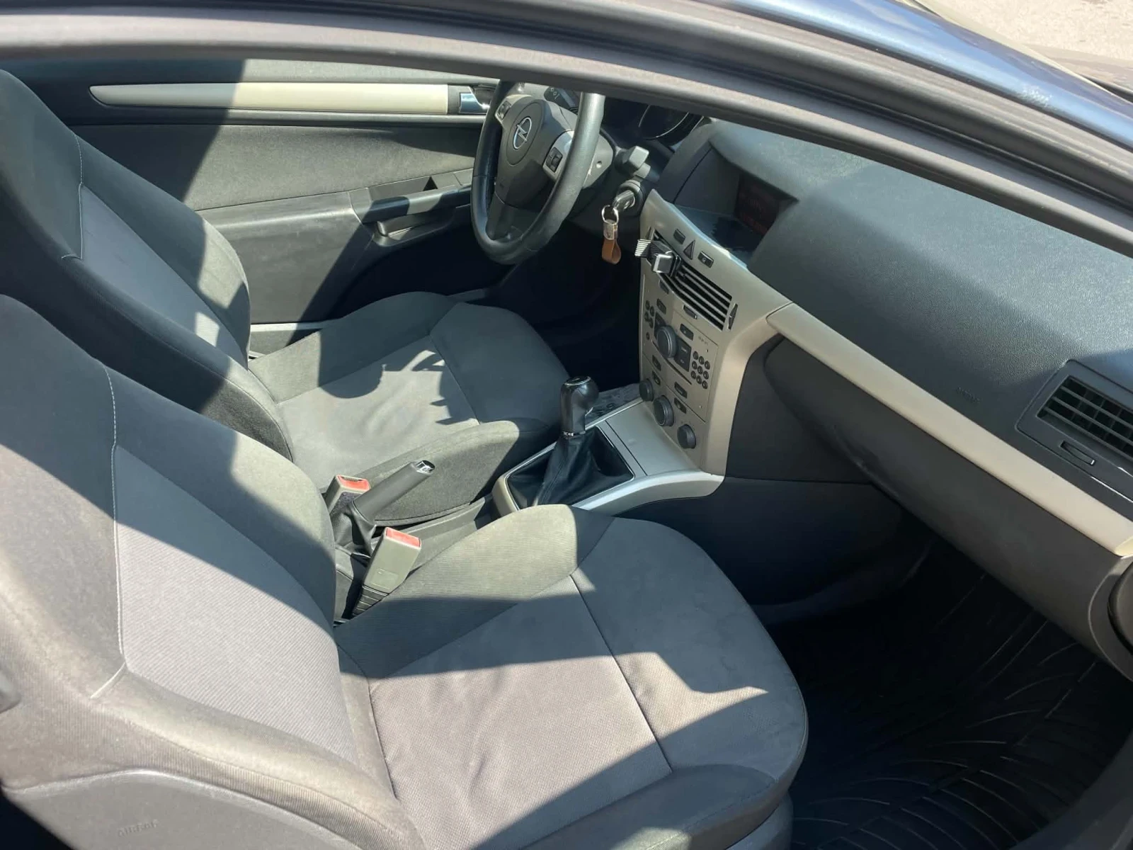 Opel Astra, снимка 6 - Автомобили и джипове - 54726399